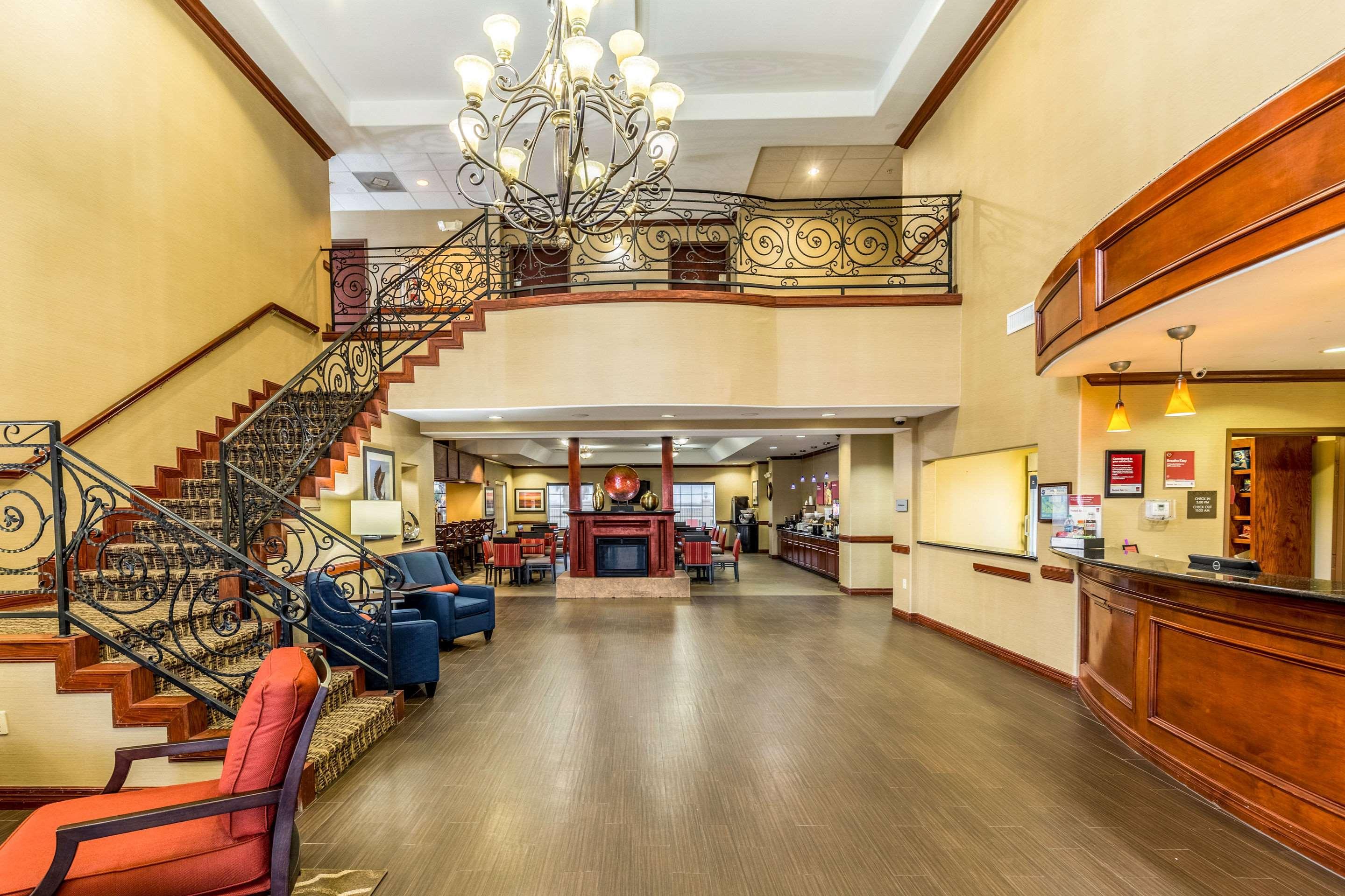 Comfort Suites Galveston Exterior photo