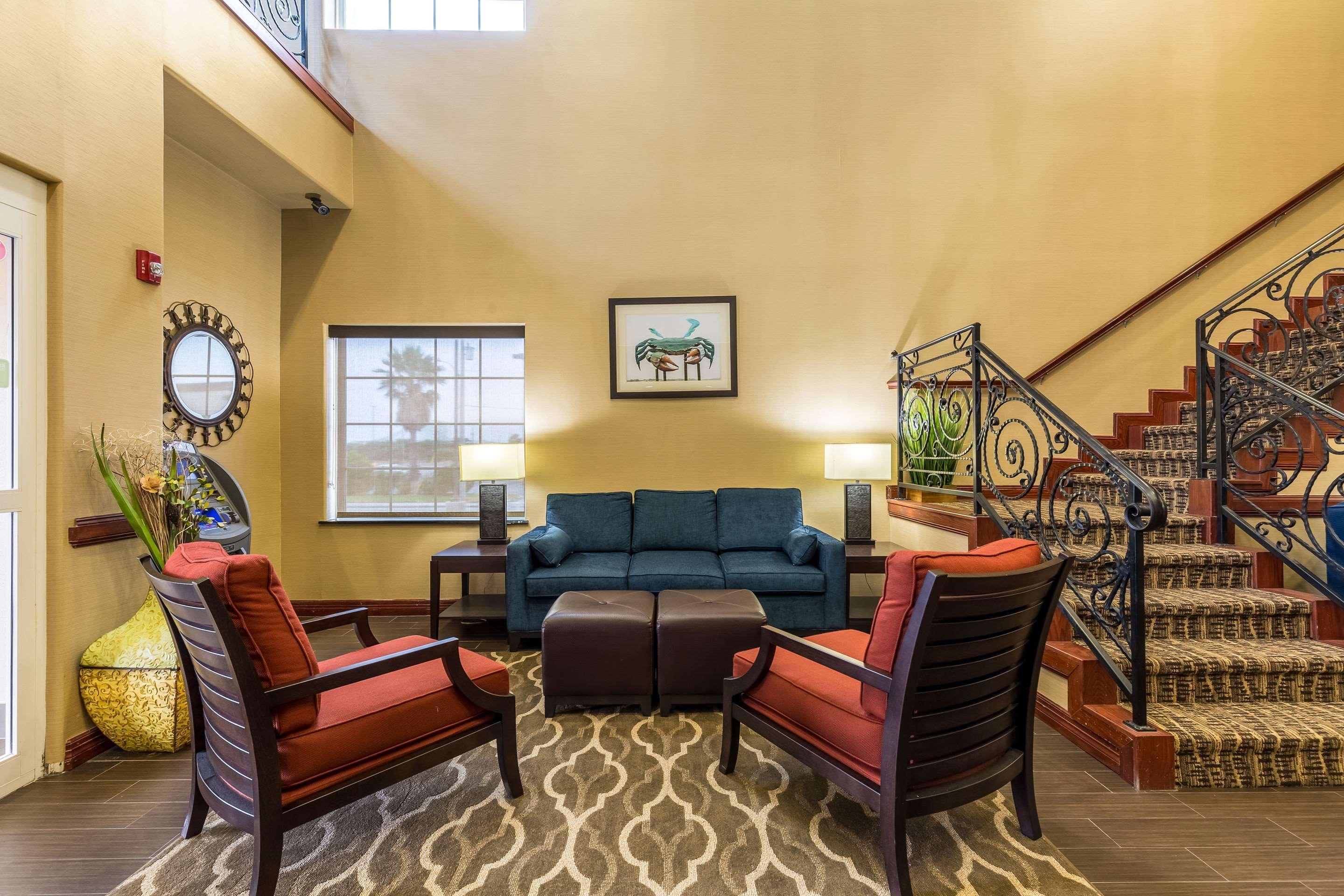 Comfort Suites Galveston Exterior photo
